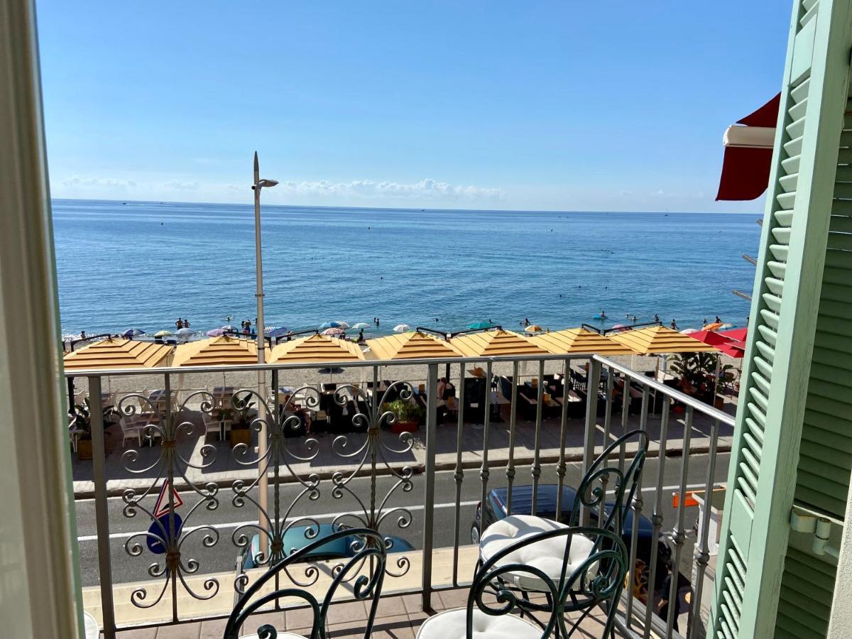 Appartement Le Bristol, Vue mer, Centre, Proche Gare à Menton Extérieur photo