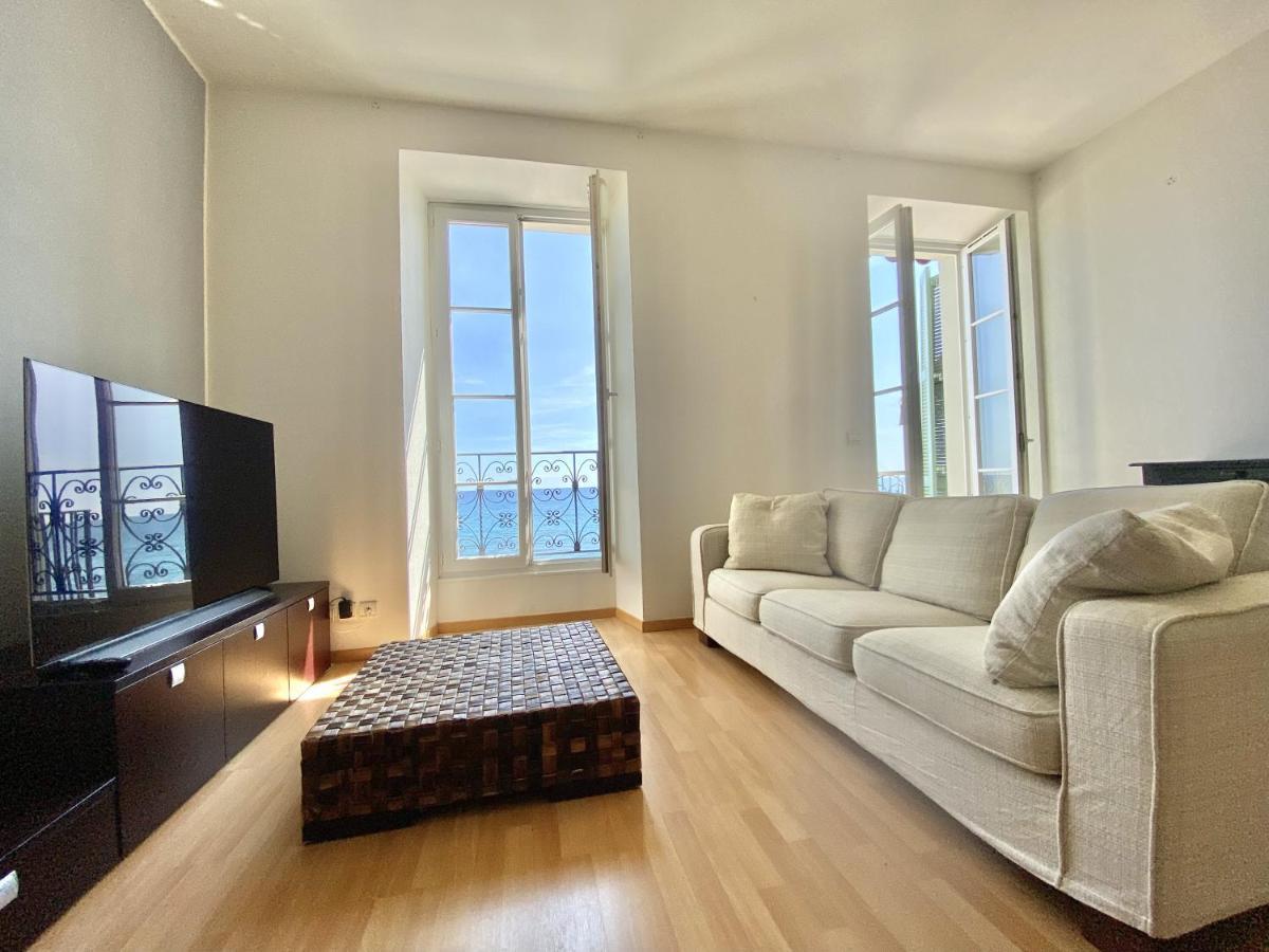 Appartement Le Bristol, Vue mer, Centre, Proche Gare à Menton Extérieur photo