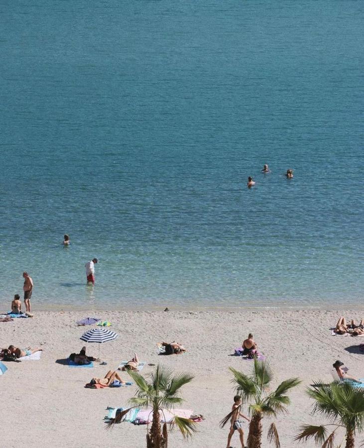 Appartement Le Bristol, Vue mer, Centre, Proche Gare à Menton Extérieur photo